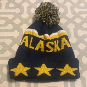Alaska Adult Star Beanie with Pom Pom - Blue and Yellow